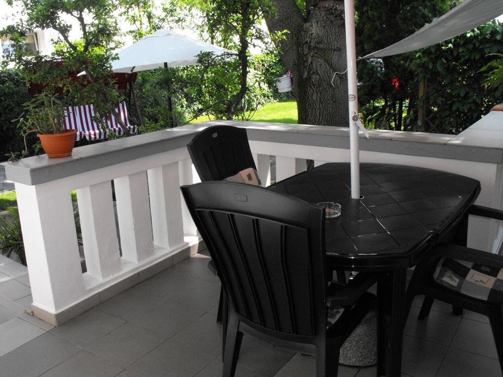 Kornel Apartman Шиофок Экстерьер фото