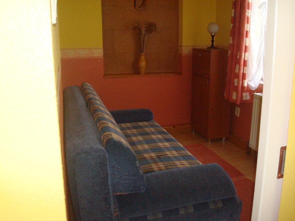 Kornel Apartman Шиофок Экстерьер фото